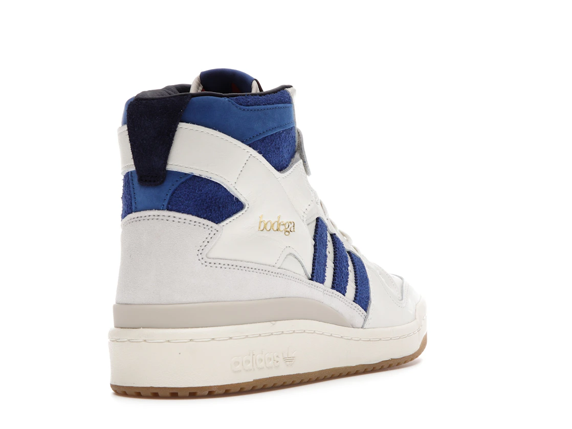 Vue 31 de adidas Forum 84 Hi Bodega (Friends and Family)