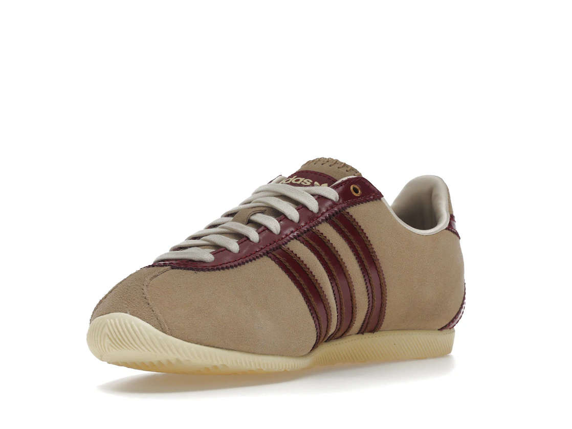 Vue 14 de adidas Japan Wales Bonner Cardboard