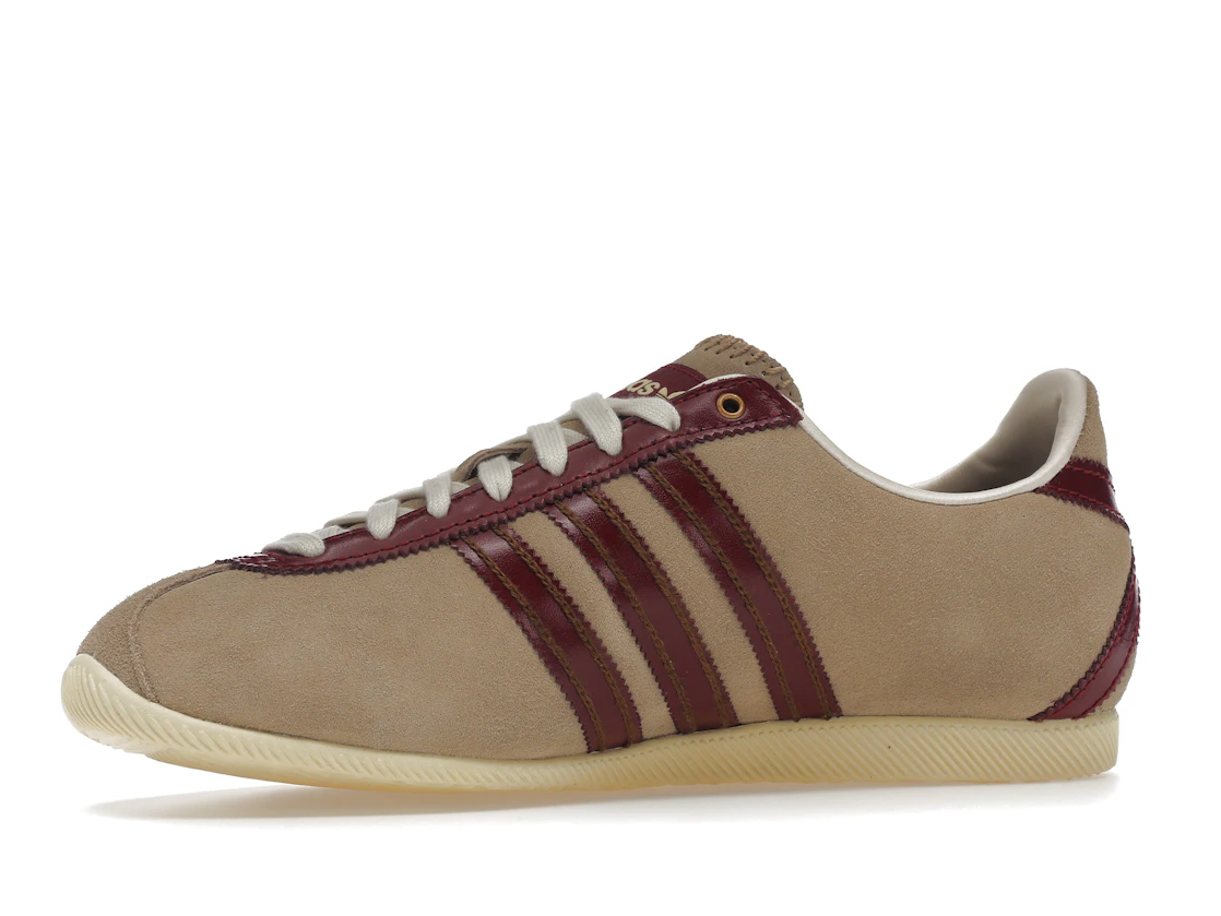 Vue 17 de adidas Japan Wales Bonner Cardboard