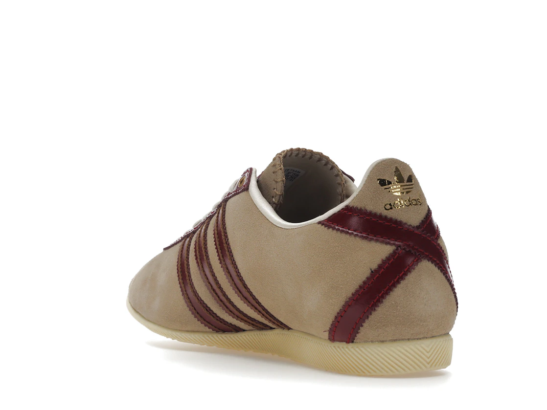 Vue 25 de adidas Japan Wales Bonner Cardboard