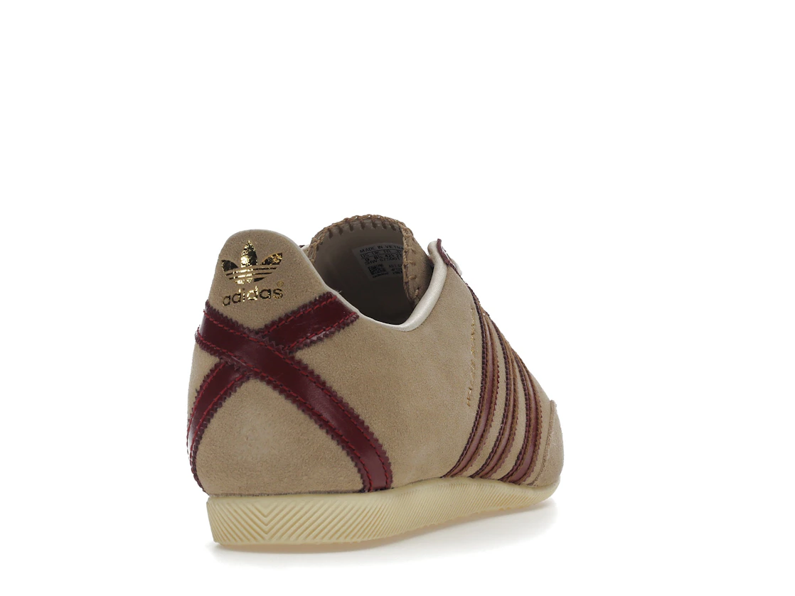 Vue 30 de adidas Japan Wales Bonner Cardboard