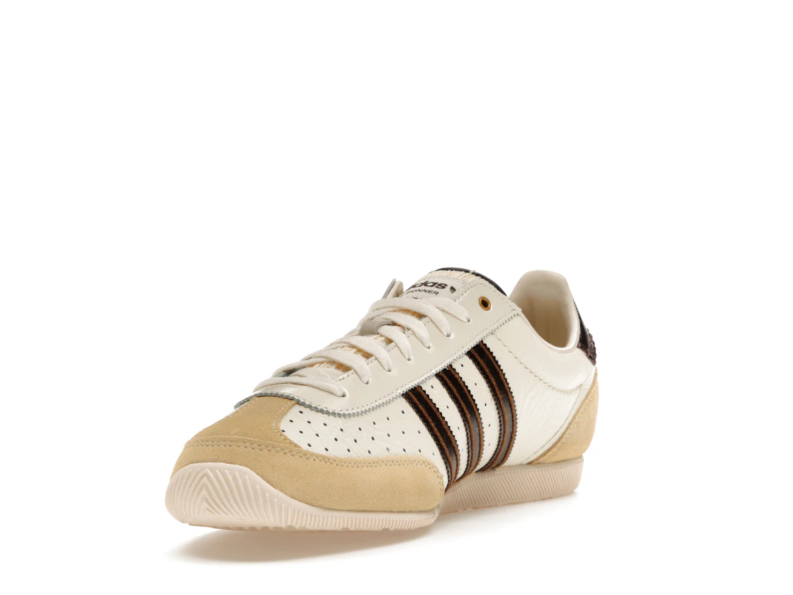 Vue 13 de adidas Japan Wales Bonner Cream