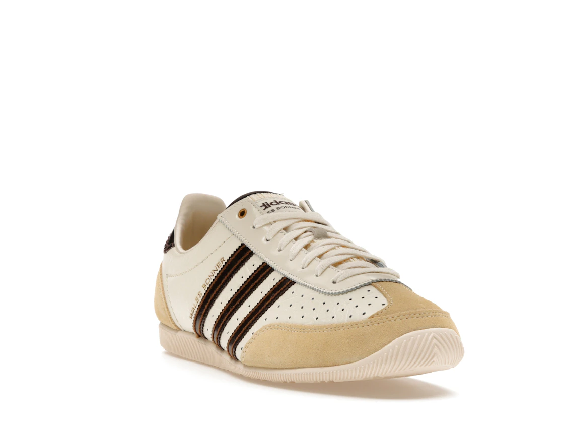 Vue 7 de adidas Japan Wales Bonner Cream