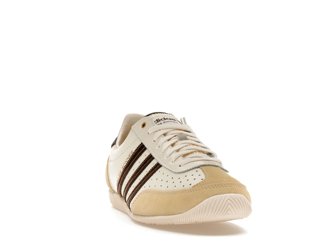 Vue 8 de adidas Japan Wales Bonner Cream