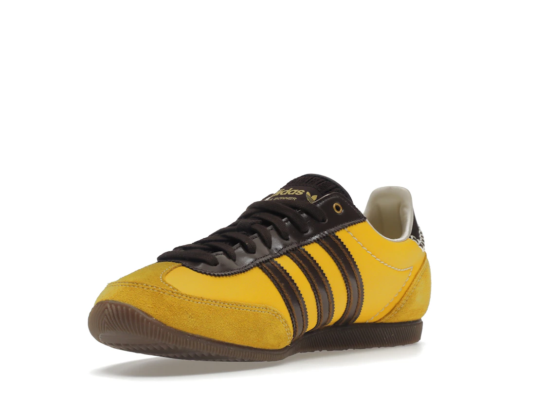 Vue 14 de adidas Japan Wales Bonner Hazy Yellow
