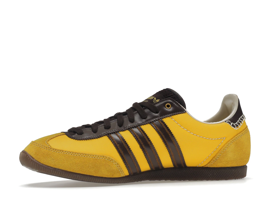 Vue 17 de adidas Japan Wales Bonner Hazy Yellow