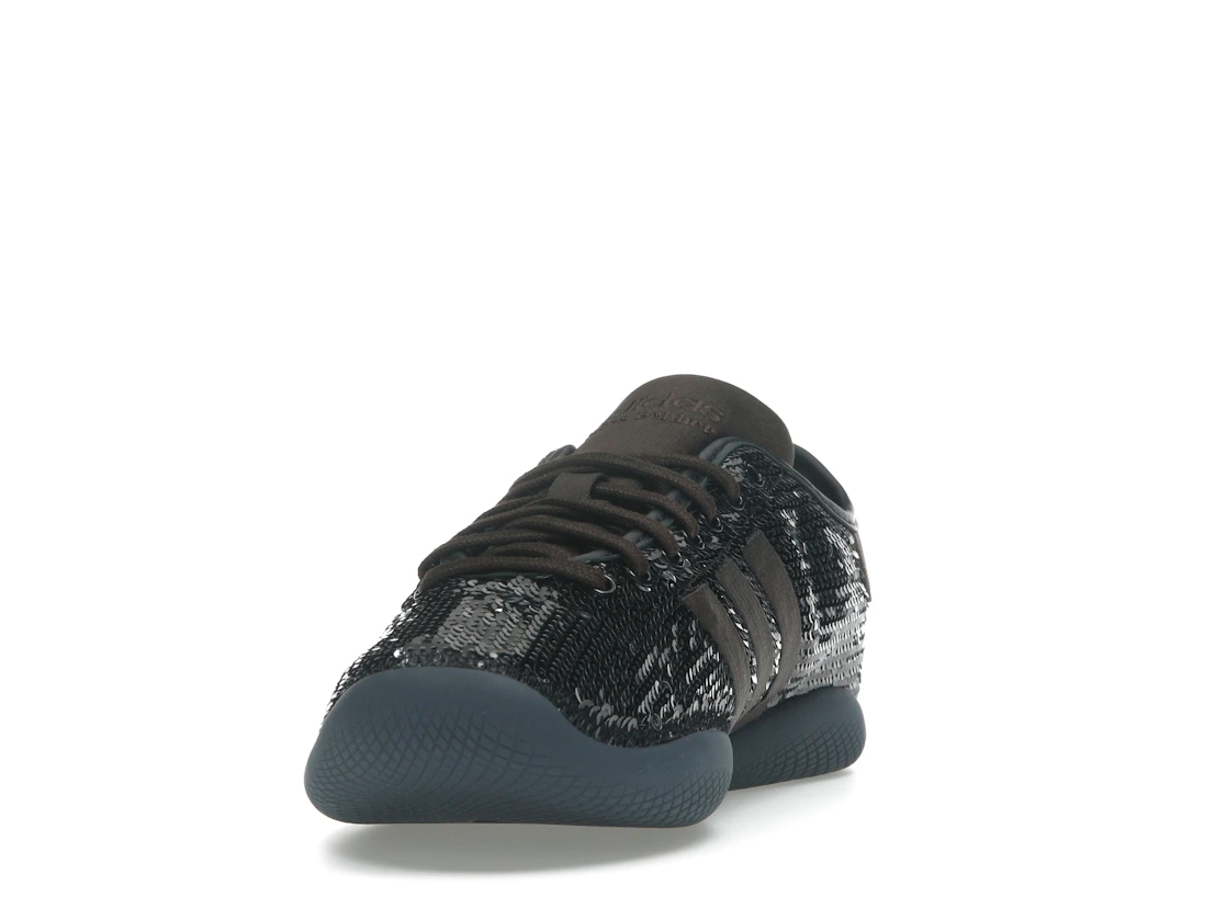 Vue 12 de adidas Karintha Wales Bonner Black Dark Brown Sequin