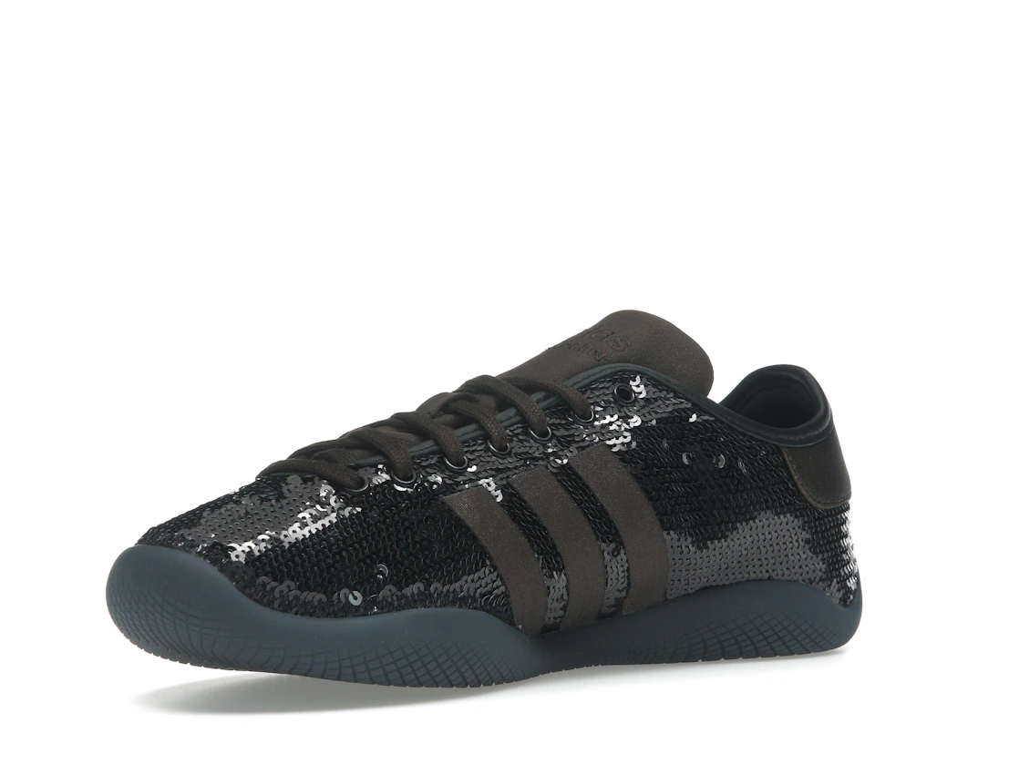 Vue 15 de adidas Karintha Wales Bonner Black Dark Brown Sequin