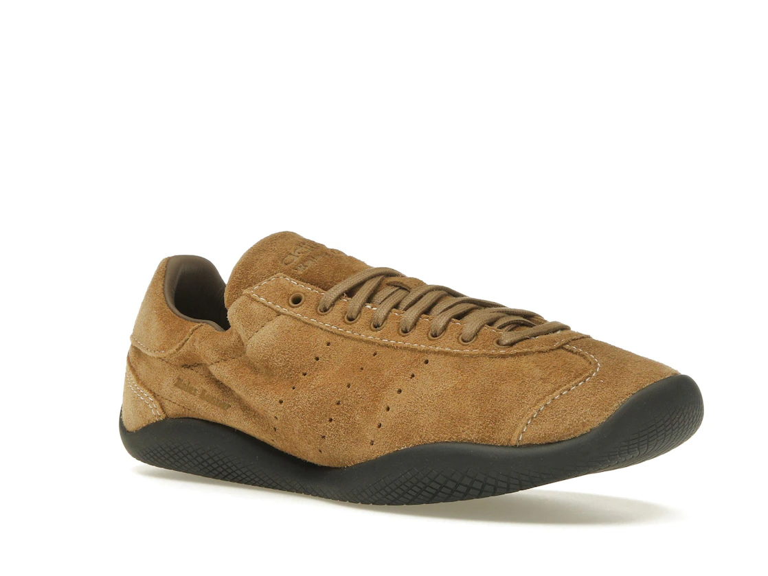 Vue 5 de adidas Karintha Wales Bonner Earth Strata