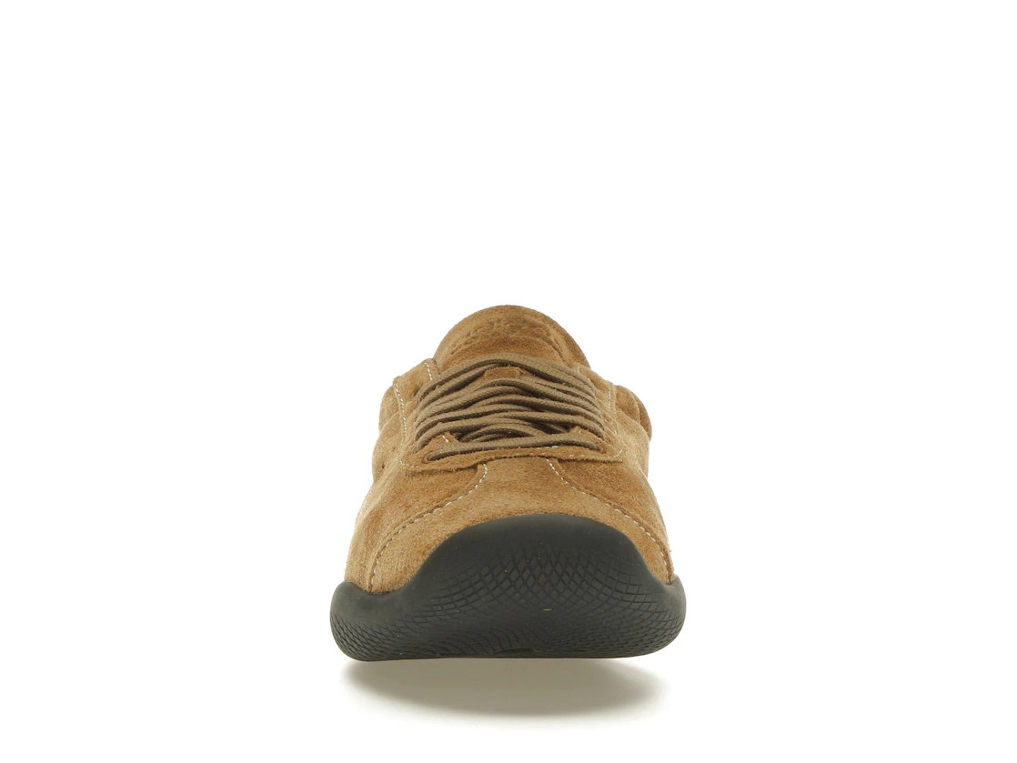 Vue 10 de adidas Karintha Wales Bonner Earth Strata