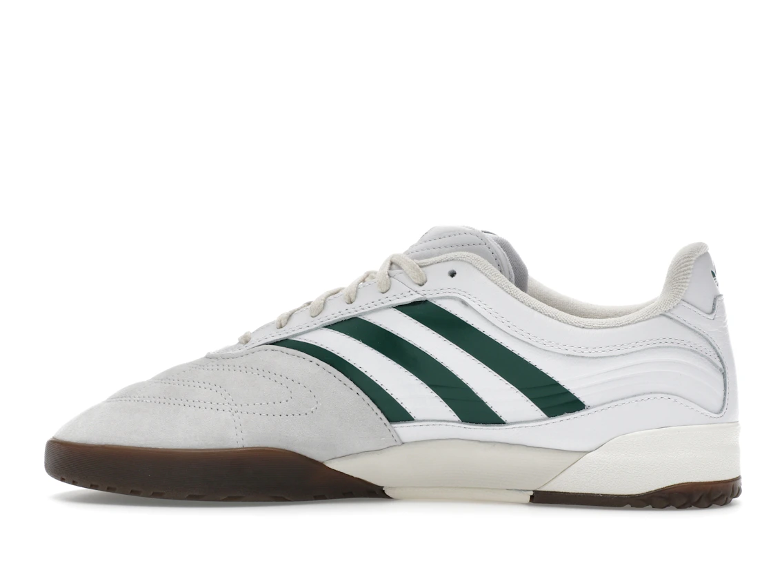 Vue 20 de adidas Koresco National Kith White Scarab