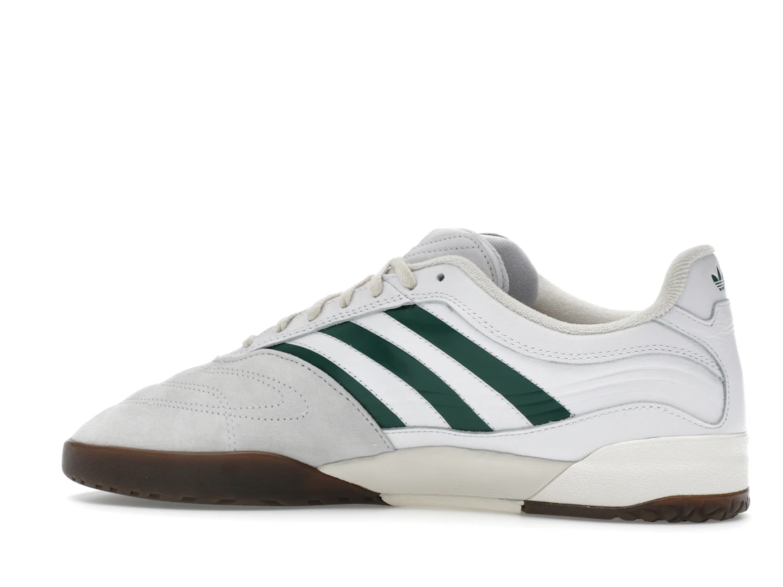Vue 21 de adidas Koresco National Kith White Scarab