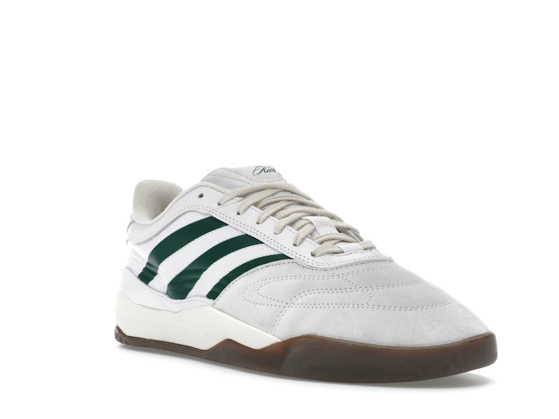 Vue 6 de adidas Koresco National Kith White Scarab