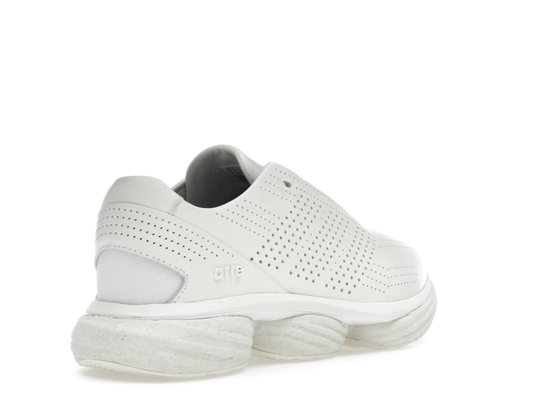 Vue 32 de adidas Lightblaze POD Arte Antwerp White