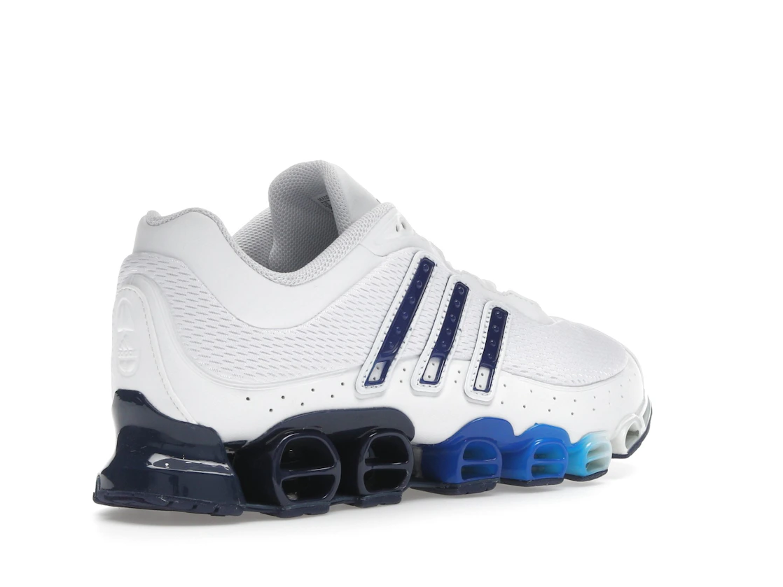Vue 33 de adidas Megaride Cloud White Dark Blue Royal Blue