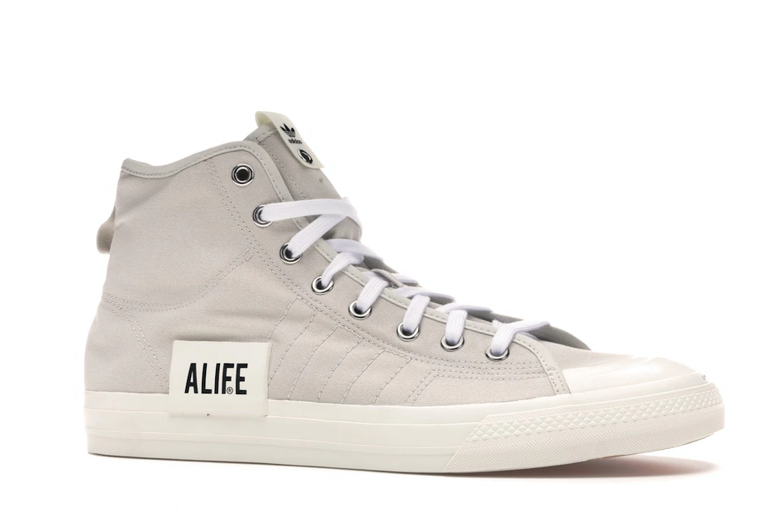 Vue 3 de adidas Nizza Hi Alife New York