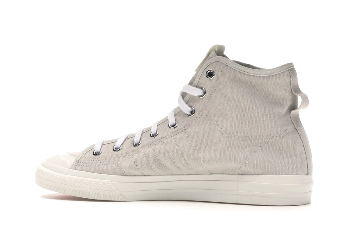 Vue 21 de adidas Nizza Hi Alife New York