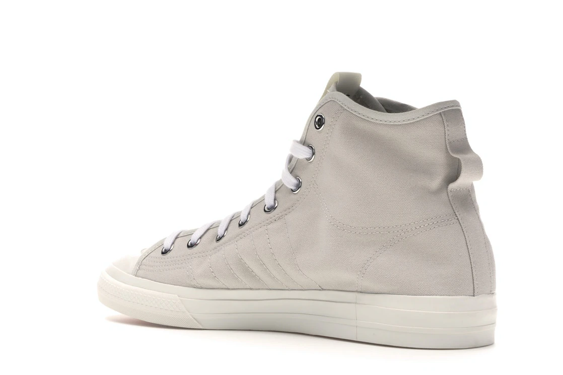 Vue 23 de adidas Nizza Hi Alife New York