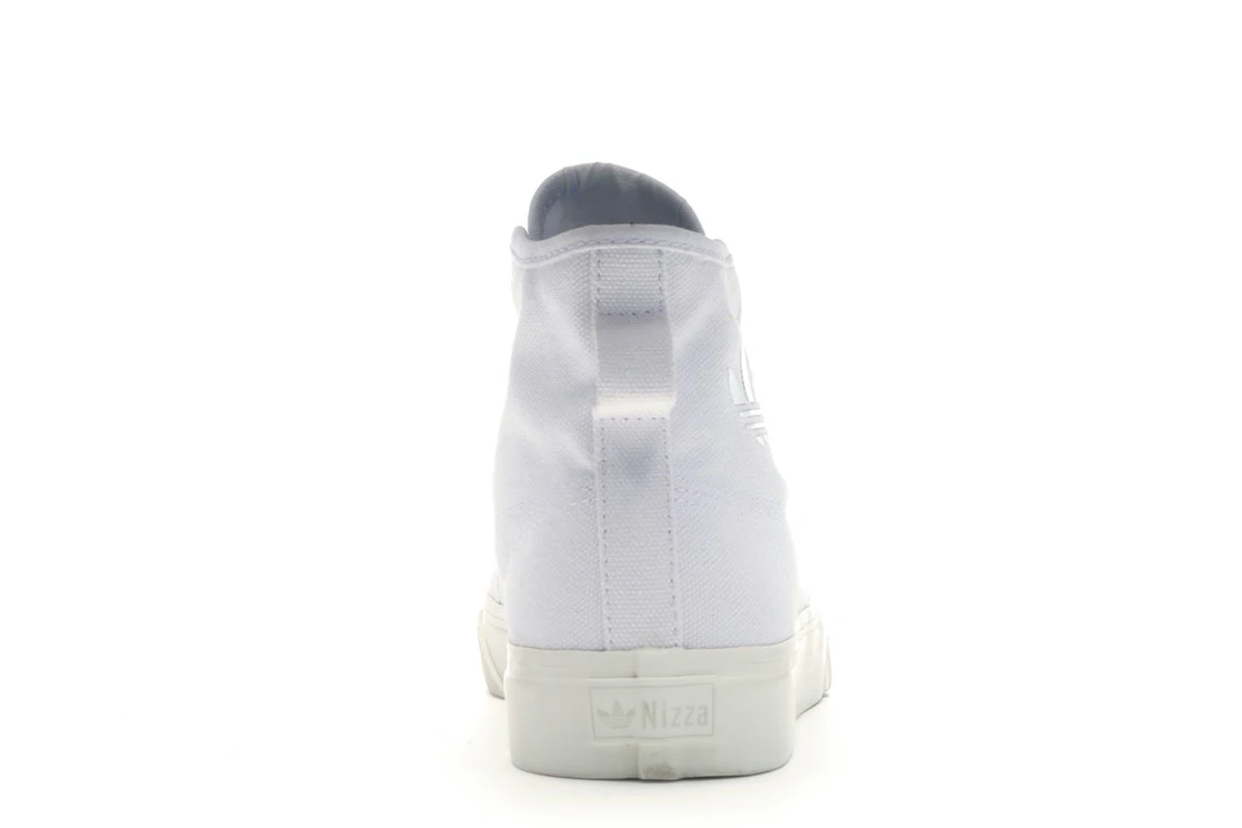 Vue 28 de adidas Nizza Hi Cloud White