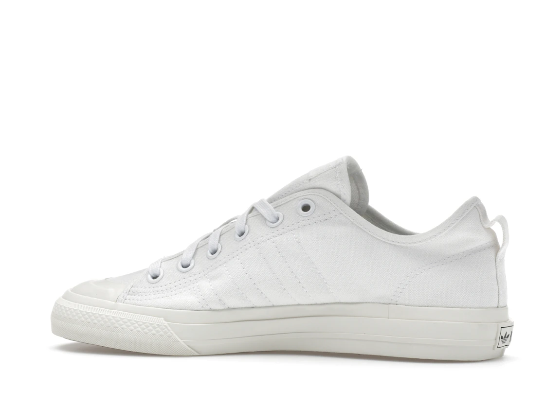 Vue 21 de adidas Nizza Lo RF White Off White