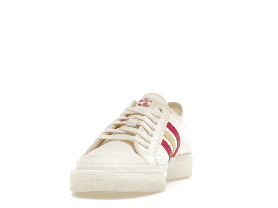 Vue 12 de adidas Nizza Lo Wales Bonner Cream White Scarlet