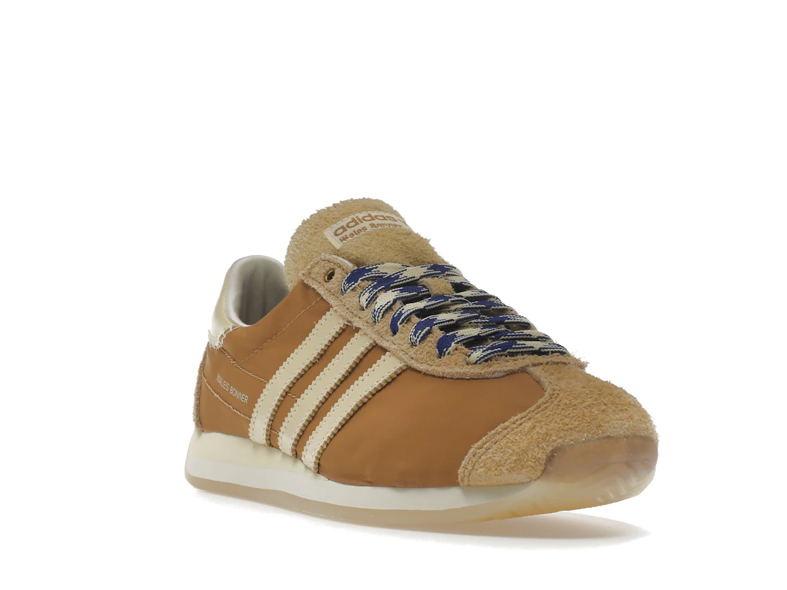 Vue 7 de adidas Originals Country Wales Bonner Mesa Tan
