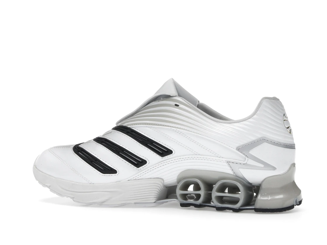 Vue 21 de adidas Predator Megaride Footwear White Black