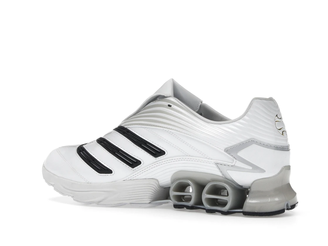 Vue 22 de adidas Predator Megaride Footwear White Black