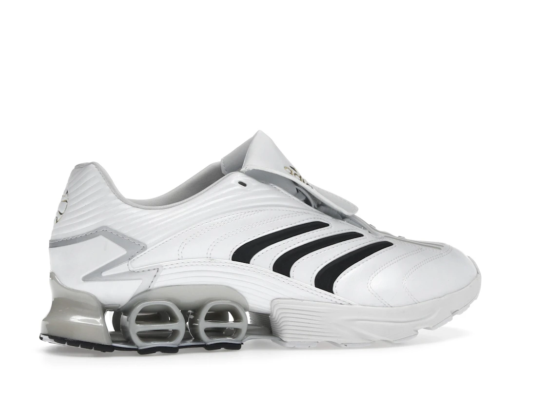 Vue 35 de adidas Predator Megaride Footwear White Black