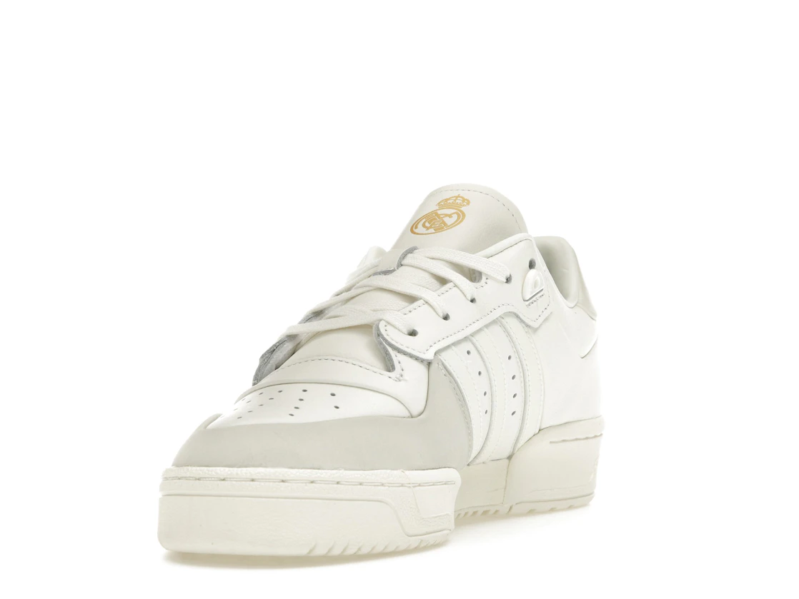 Vue 13 de adidas Rivalry 86 Low Real Madrid