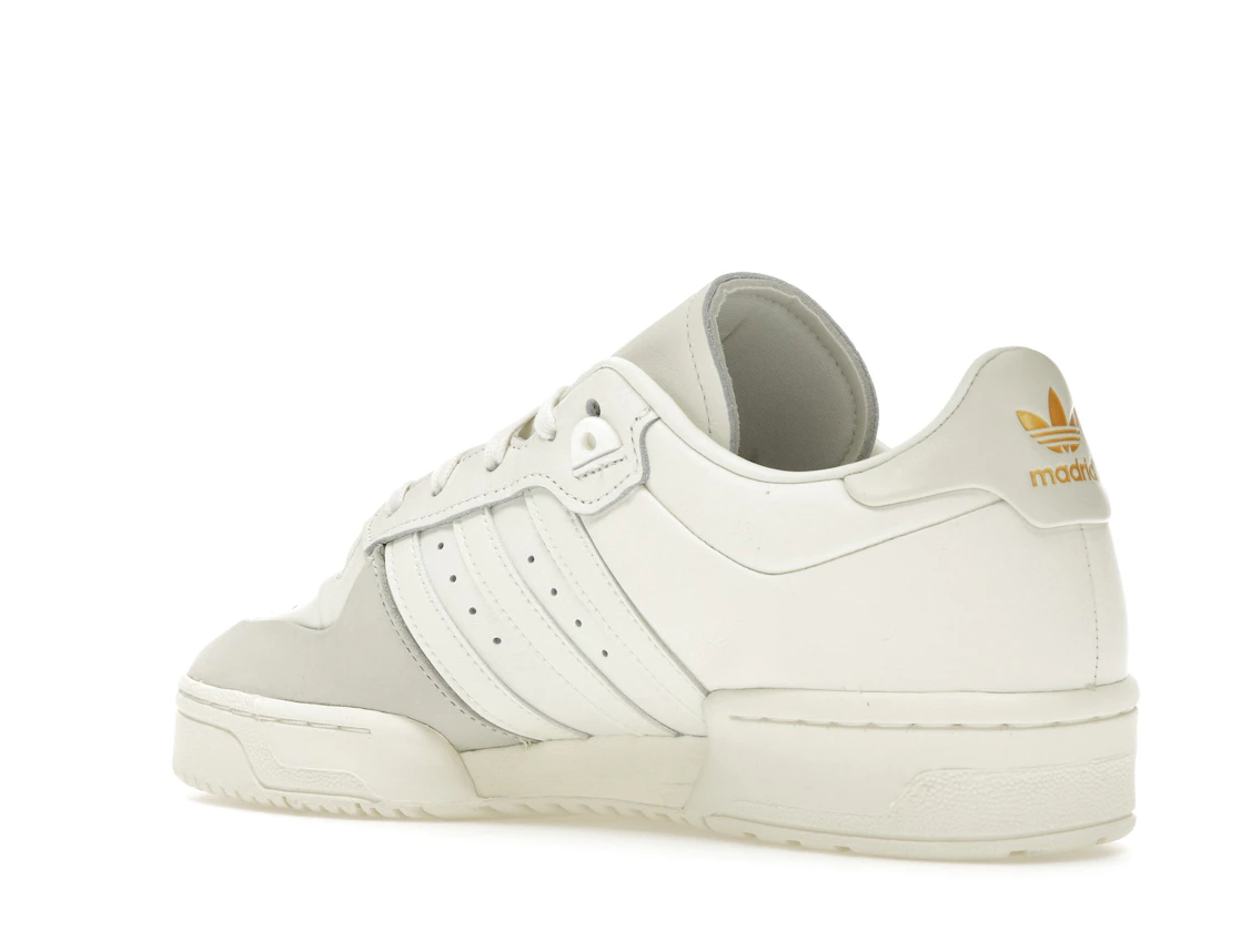 Vue 23 de adidas Rivalry 86 Low Real Madrid