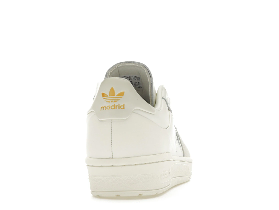 Vue 29 de adidas Rivalry 86 Low Real Madrid