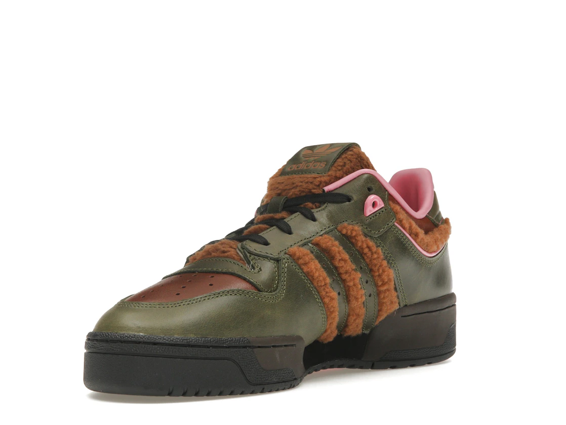 Vue 14 de adidas Rivalry 86 Low The Simpsons Werewolf Flanders