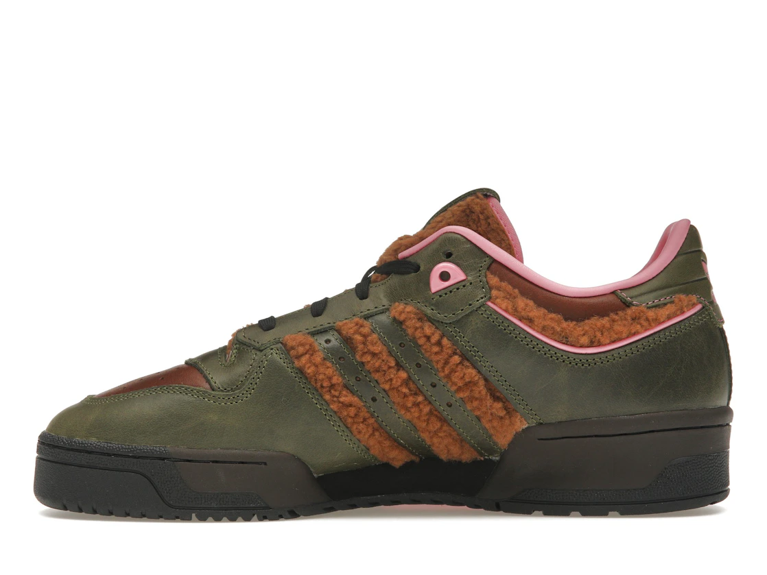 Vue 19 de adidas Rivalry 86 Low The Simpsons Werewolf Flanders