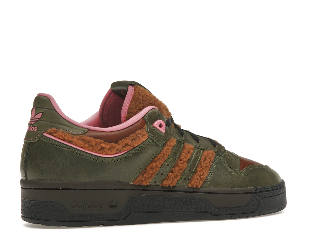 Vue 34 de adidas Rivalry 86 Low The Simpsons Werewolf Flanders