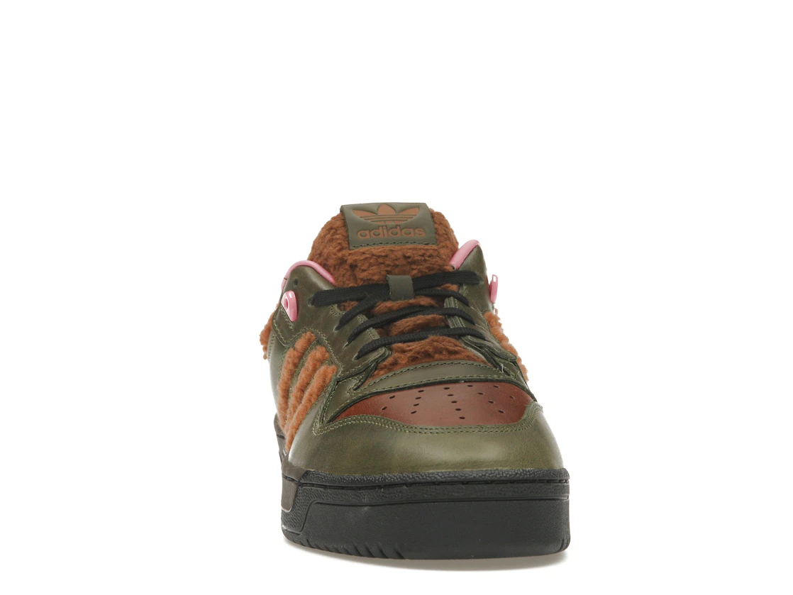 Vue 9 de adidas Rivalry 86 Low The Simpsons Werewolf Flanders