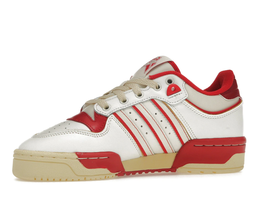 Vue 17 de adidas Rivalry Low 86 Core White Off White Team Power Red