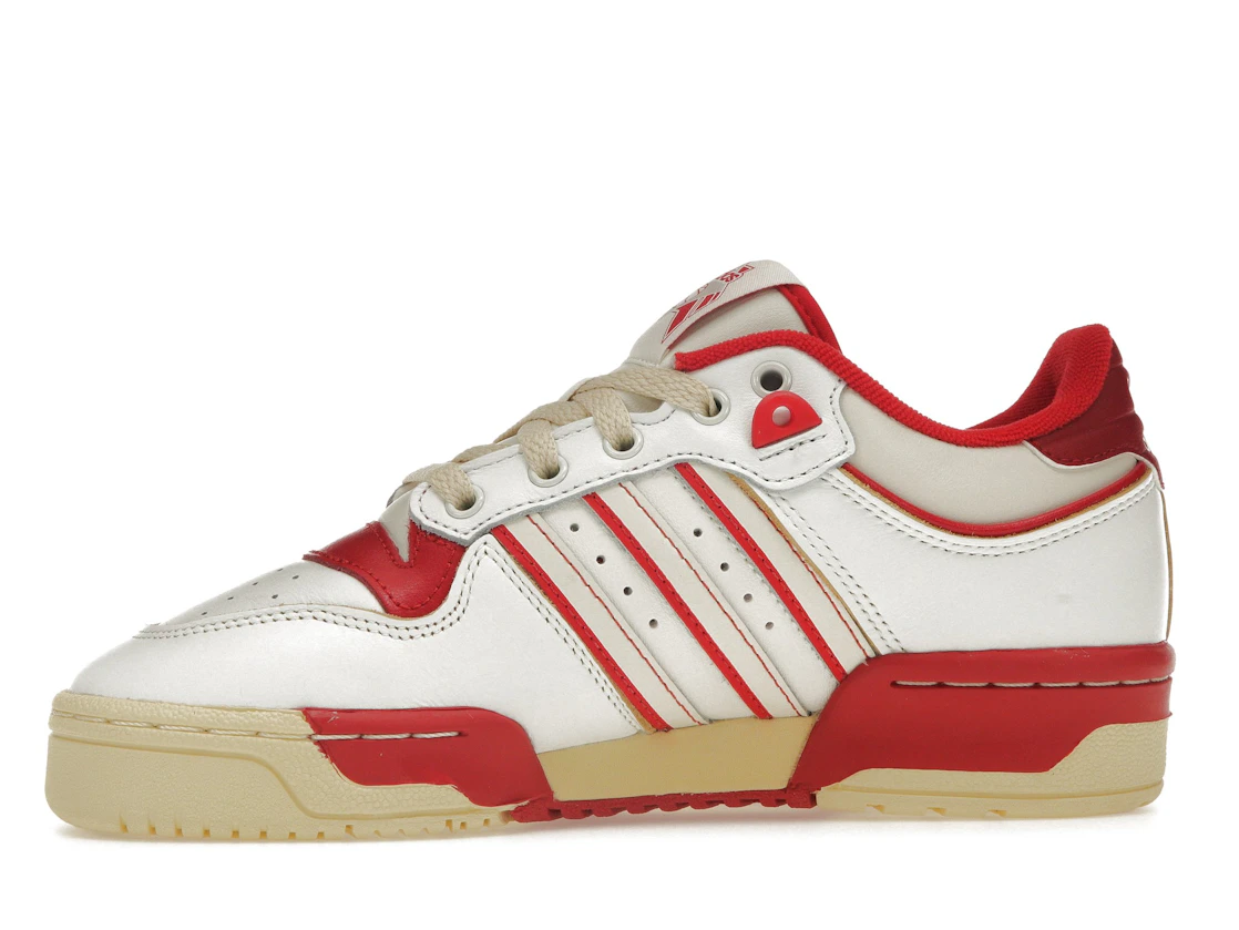 Vue 18 de adidas Rivalry Low 86 Core White Off White Team Power Red