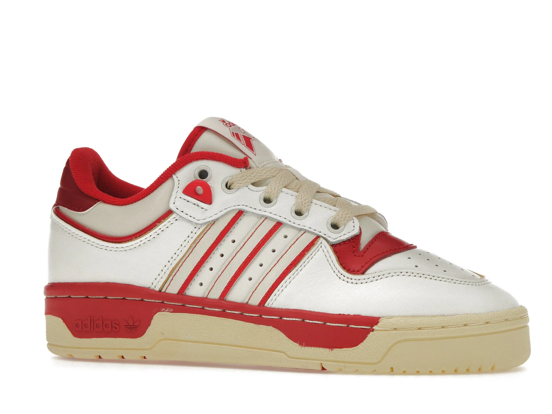 Vue 3 de adidas Rivalry Low 86 Core White Off White Team Power Red