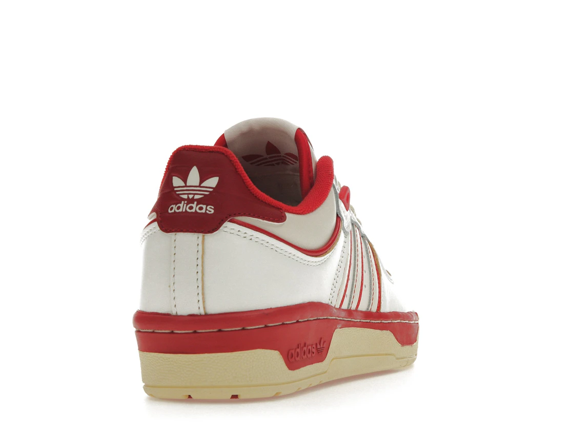 Vue 30 de adidas Rivalry Low 86 Core White Off White Team Power Red
