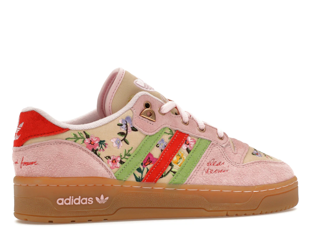 Vue 35 de adidas Rivalry Low Unheardof Grandma's Couch Pink