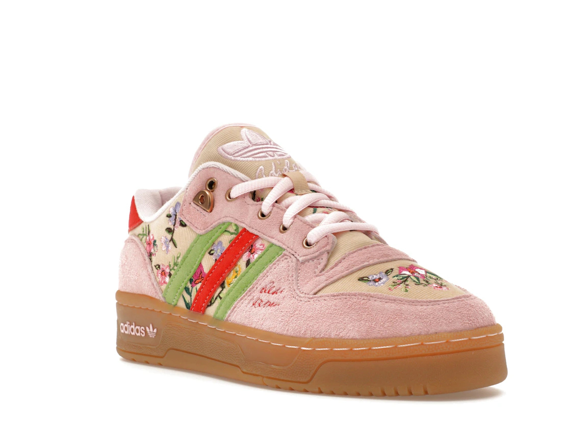 Vue 6 de adidas Rivalry Low Unheardof Grandma's Couch Pink
