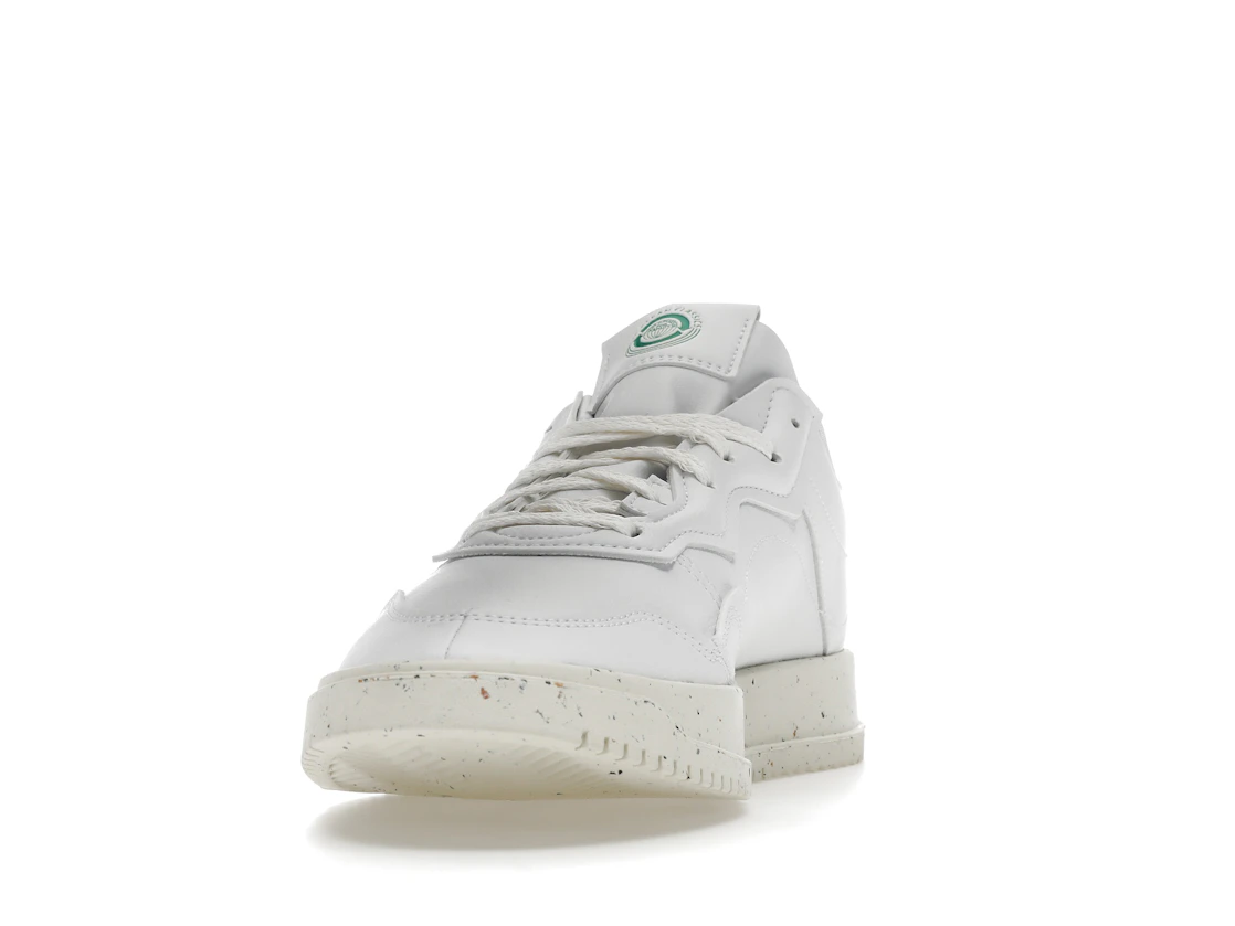 Vue 12 de adidas SC Premiere Clean Classics White