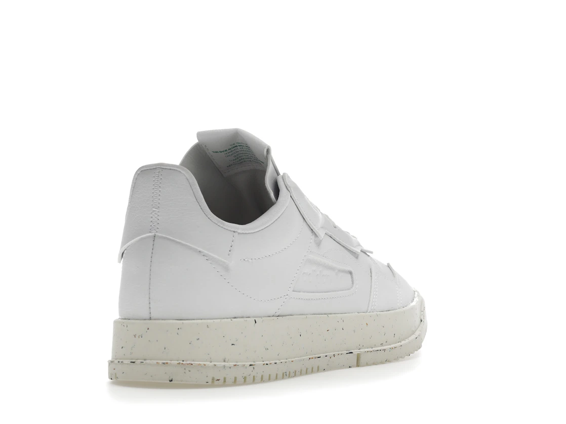 Vue 31 de adidas SC Premiere Clean Classics White