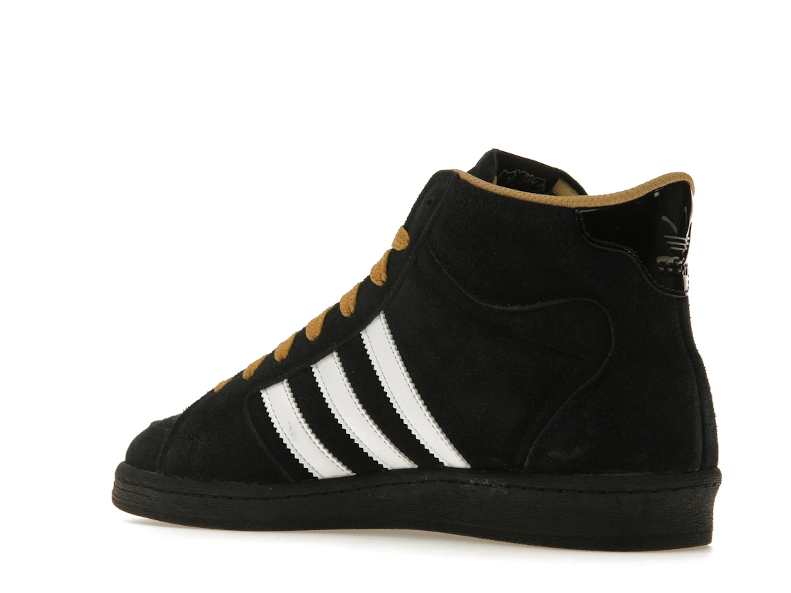 Vue 23 de adidas Superskate SNEEZE Magazine Black