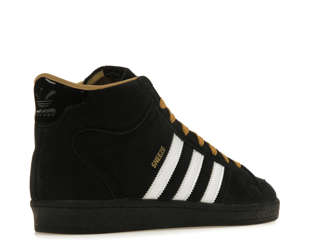 Vue 33 de adidas Superskate SNEEZE Magazine Black