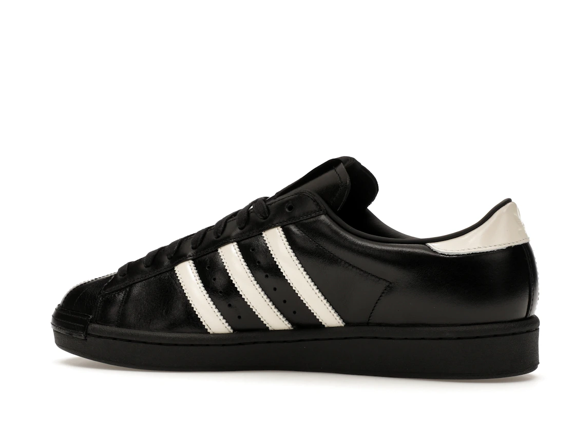 Vue 21 de adidas Superstar Vintage Kith Black Tie Made in Germany