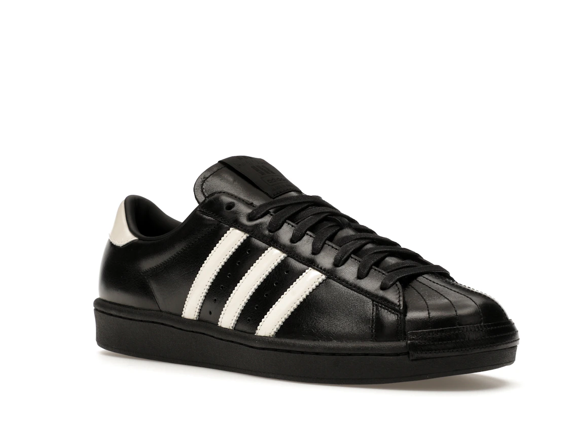 Vue 5 de adidas Superstar Vintage Kith Black Tie Made in Germany