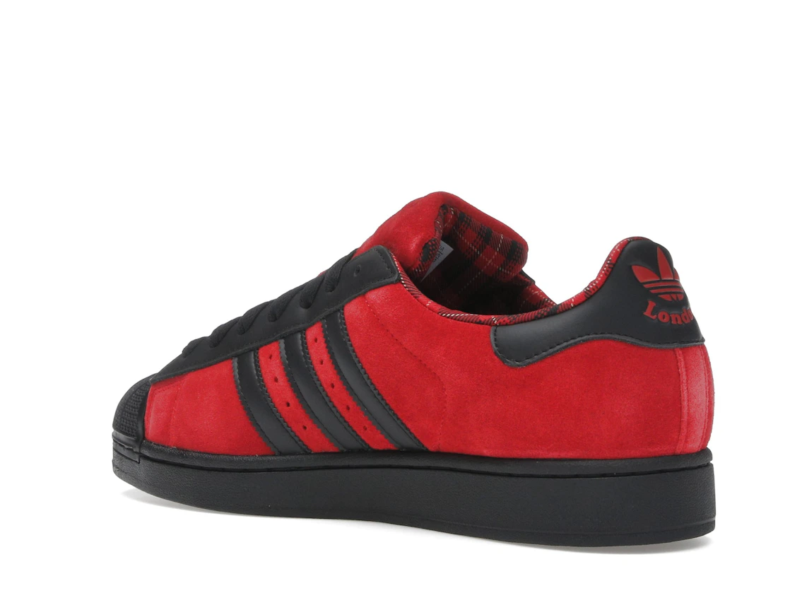 Vue 23 de adidas Superstar London