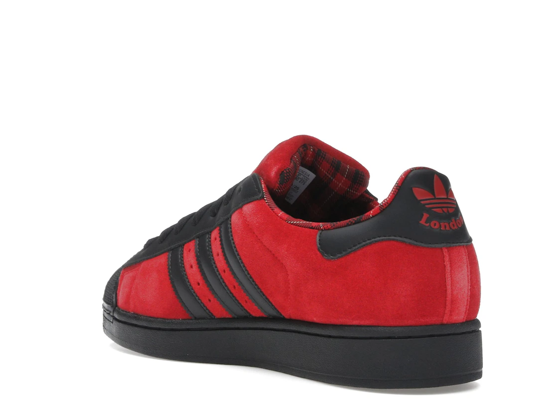 Vue 24 de adidas Superstar London